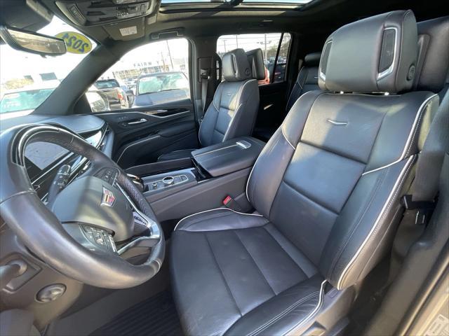 used 2021 Cadillac Escalade ESV car, priced at $61,990