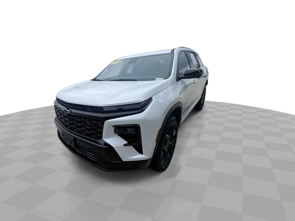 used 2024 Chevrolet Traverse car, priced at $50,990