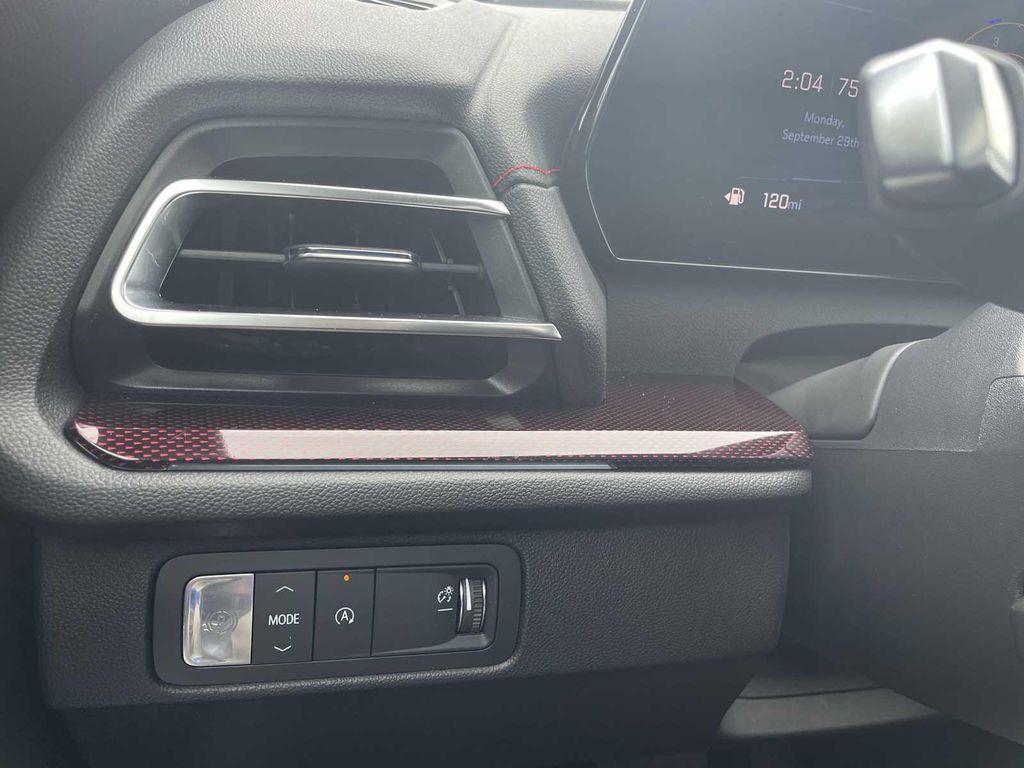 used 2024 Chevrolet Traverse car, priced at $50,990