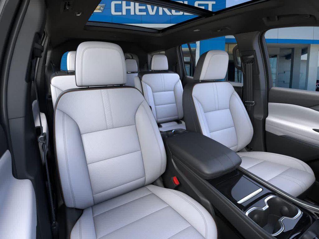 new 2026 Chevrolet Traverse car, priced at $59,530