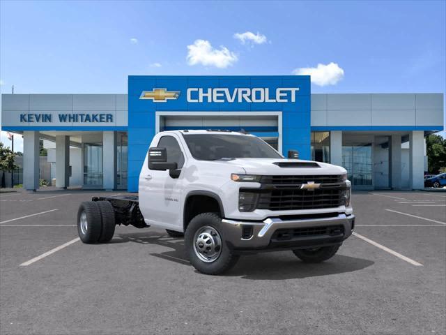 new 2025 Chevrolet Silverado 3500 car, priced at $65,665
