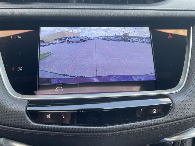 used 2022 Cadillac XT5 car, priced at $33,990
