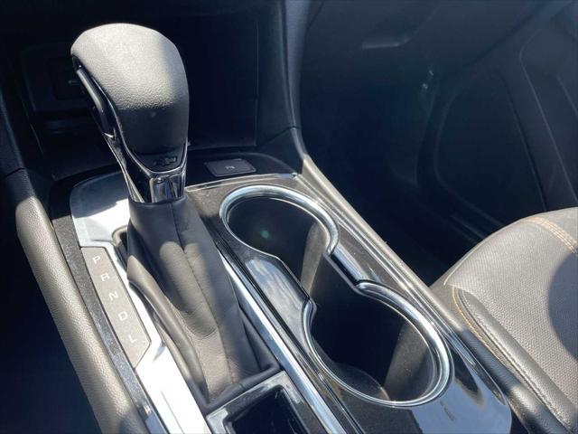 used 2023 Chevrolet Equinox car, priced at $25,990