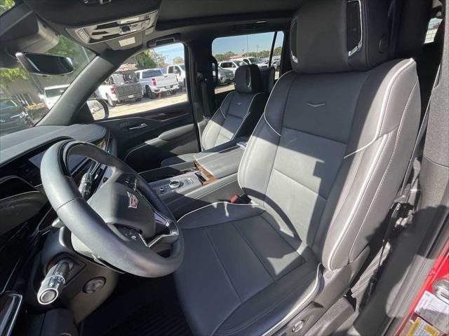 used 2023 Cadillac Escalade ESV car, priced at $86,990