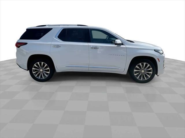 used 2023 Chevrolet Traverse car, priced at $42,990