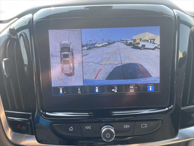 used 2023 Chevrolet Traverse car, priced at $42,990