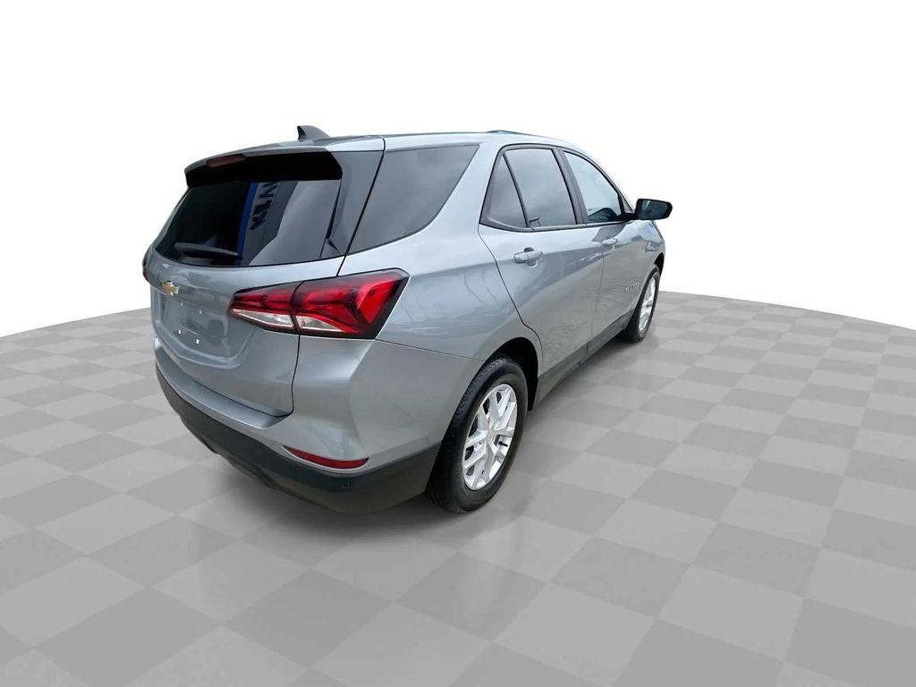 used 2024 Chevrolet Equinox car, priced at $23,990