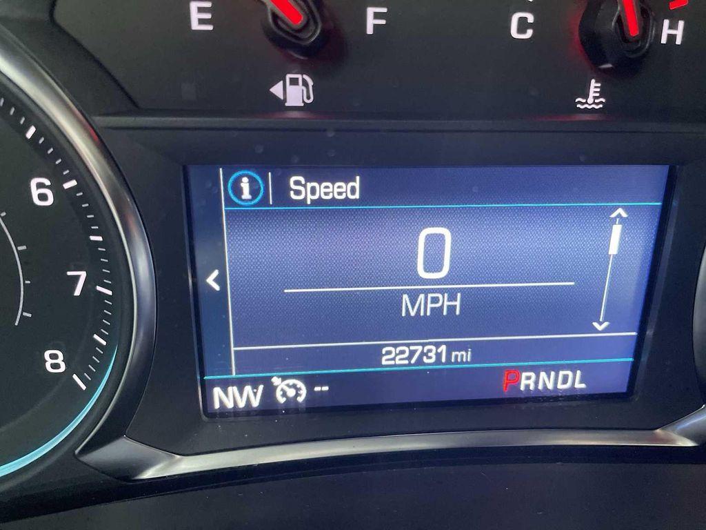 used 2024 Chevrolet Equinox car, priced at $23,990