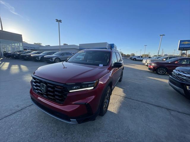 used 2025 Honda Pilot car, priced at $47,990