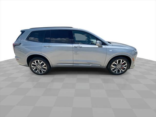 used 2024 Cadillac XT6 car, priced at $56,990