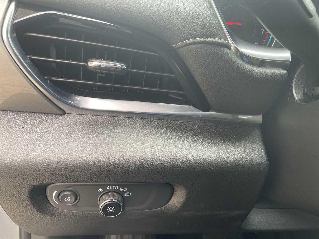 used 2023 Chevrolet Traverse car, priced at $30,990