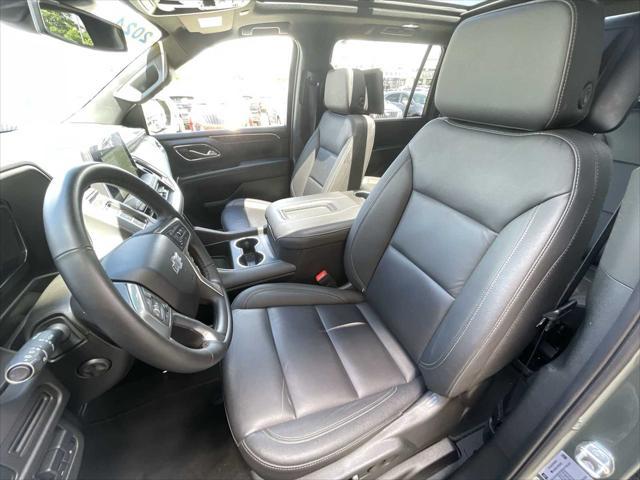 used 2024 Chevrolet Suburban car
