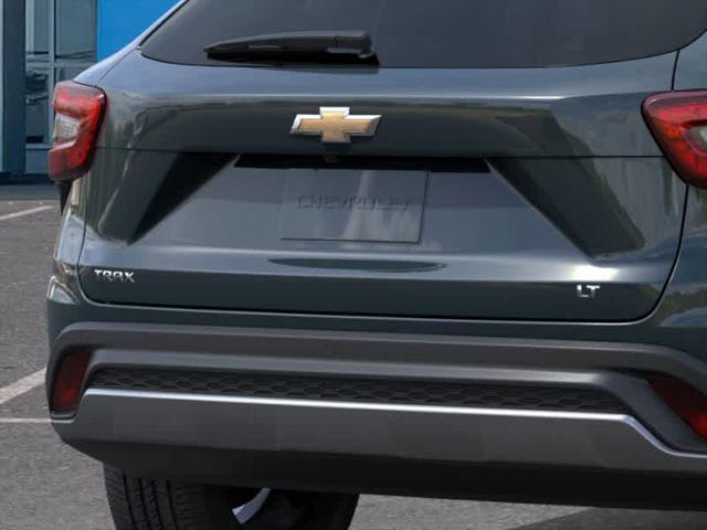 new 2025 Chevrolet Trax car, priced at $25,525