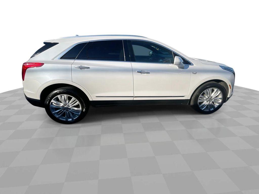 used 2018 Cadillac XT5 car, priced at $15,990