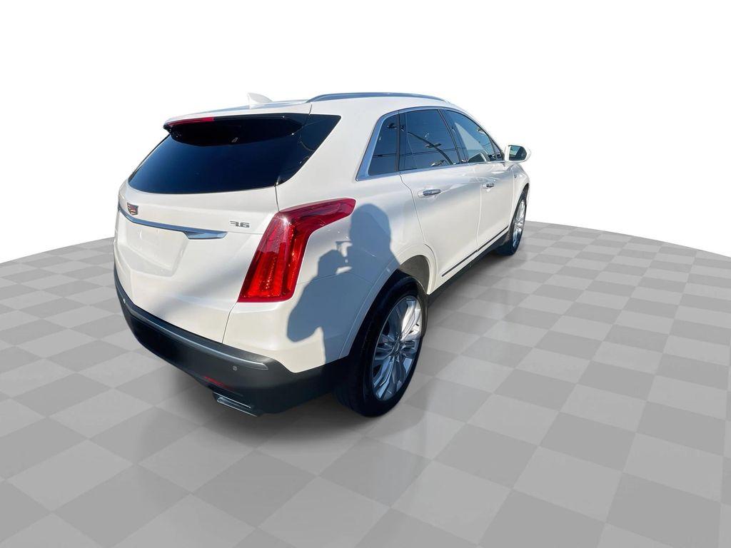 used 2018 Cadillac XT5 car, priced at $15,990
