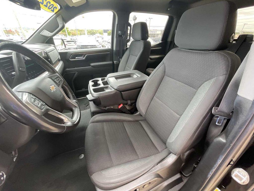 used 2022 Chevrolet Silverado 1500 car, priced at $35,990
