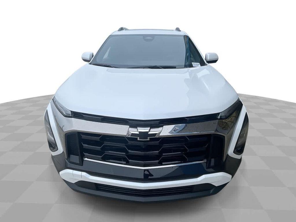 used 2025 Chevrolet Equinox car, priced at $32,990