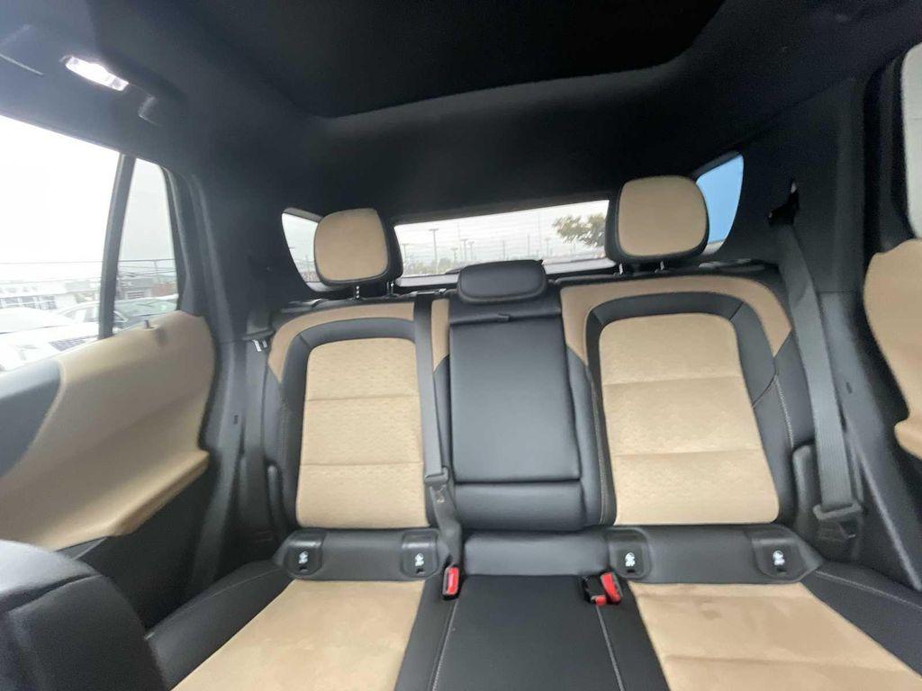 used 2025 Chevrolet Equinox car, priced at $32,990