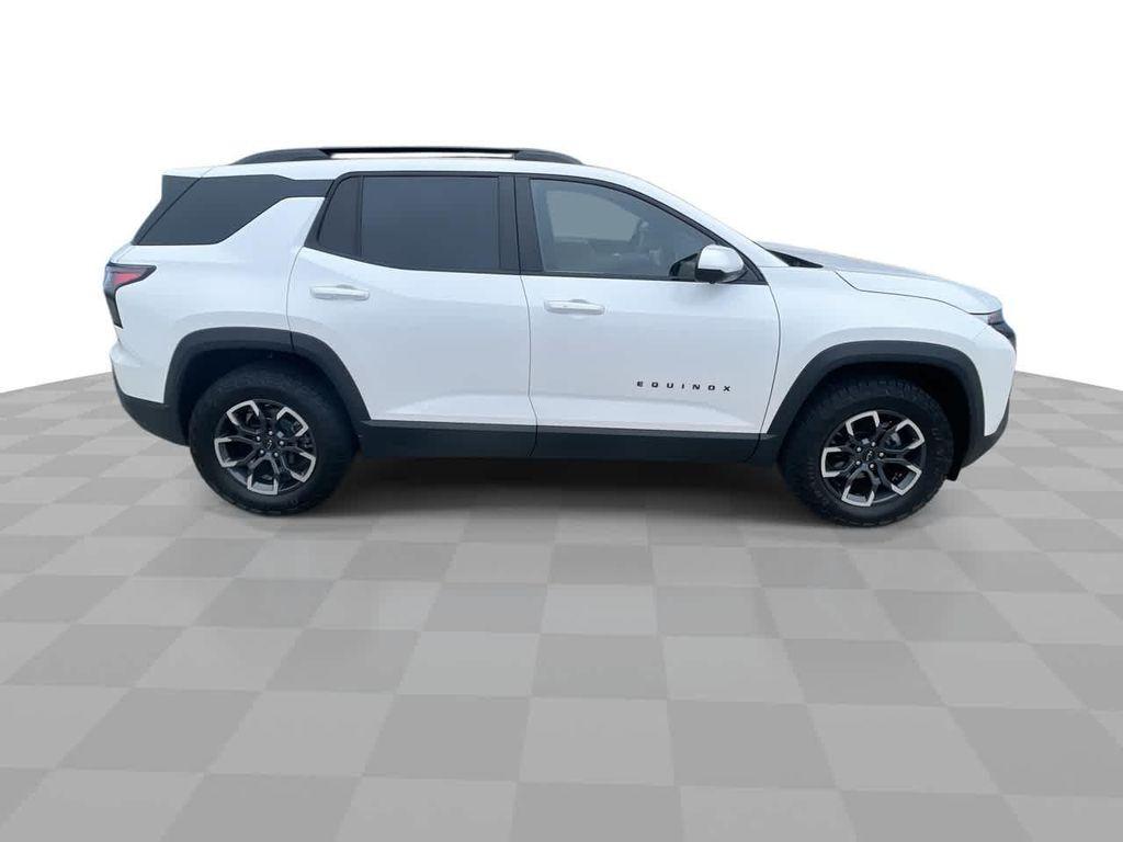 used 2025 Chevrolet Equinox car, priced at $32,990