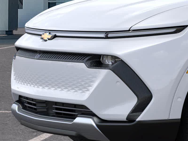 new 2025 Chevrolet Equinox EV car, priced at $42,090