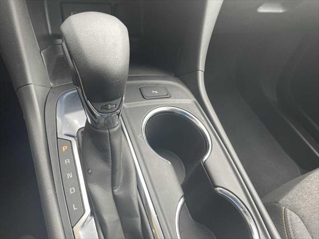 used 2023 Chevrolet Equinox car, priced at $23,990