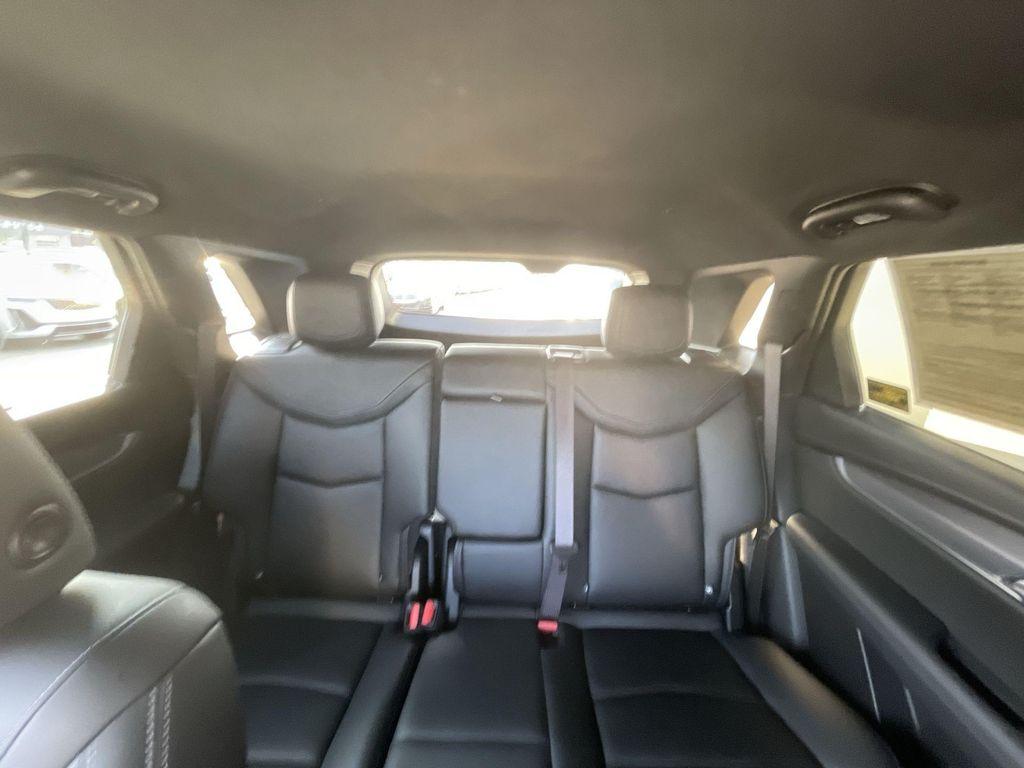 used 2021 Cadillac XT5 car, priced at $29,990