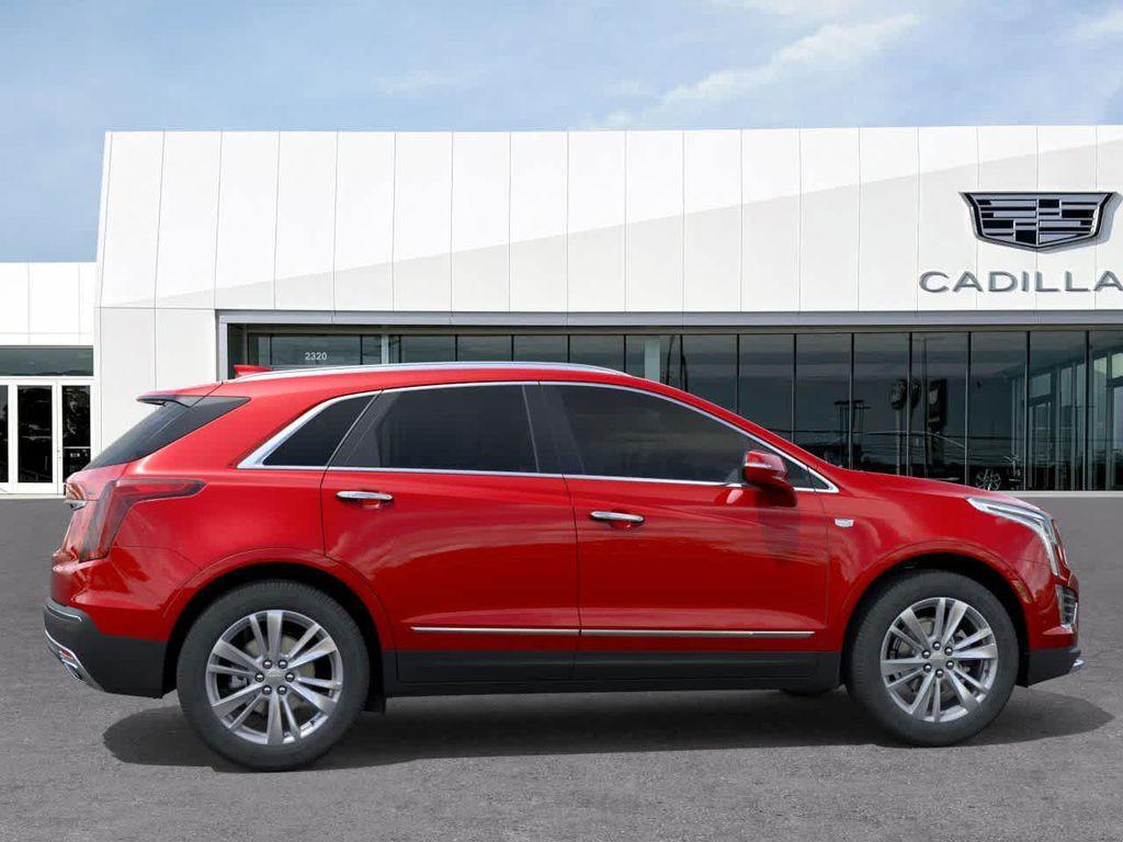 new 2025 Cadillac XT5 car, priced at $54,890
