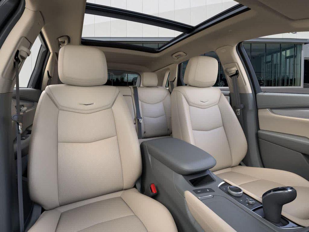 new 2026 Cadillac XT5 car, priced at $60,695