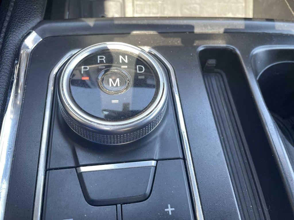 used 2021 Ford Expedition car, priced at $27,990