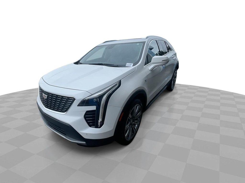 used 2022 Cadillac XT4 car, priced at $33,990