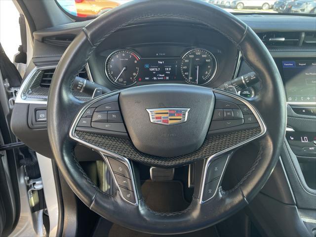 used 2020 Cadillac XT5 car, priced at $31,990
