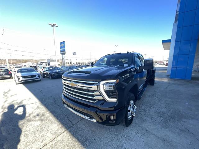 used 2024 Chevrolet Silverado 3500 car, priced at $79,990