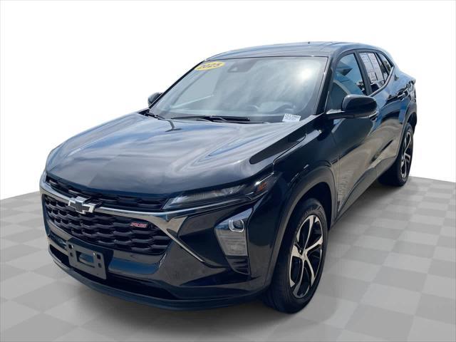 used 2025 Chevrolet Trax car, priced at $24,990