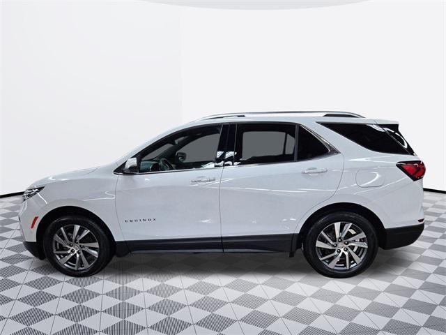 used 2022 Chevrolet Equinox car, priced at $26,500