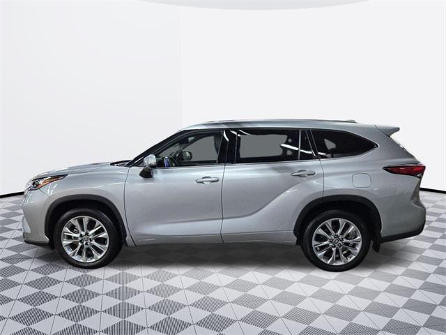 used 2023 Toyota Highlander Hybrid car, priced at $47,185