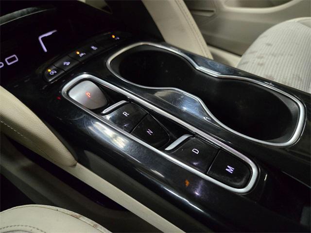 used 2023 Buick Envision car, priced at $26,300