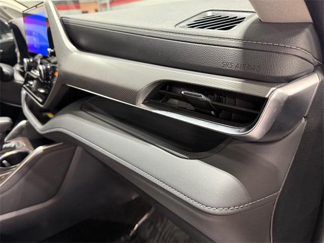 used 2024 Toyota Highlander car, priced at $44,800
