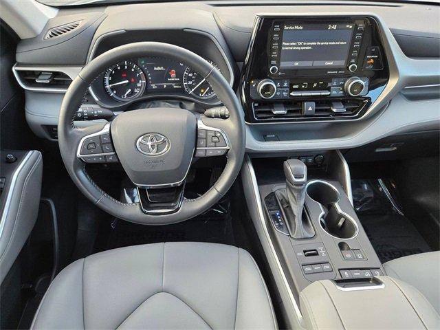 used 2021 Toyota Highlander car, priced at $35,000