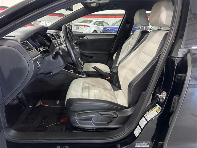used 2016 Volkswagen Jetta car, priced at $9,500