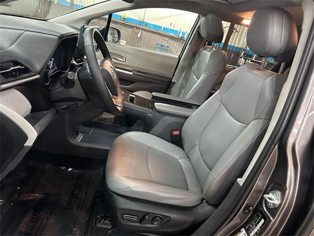 used 2023 Toyota Sienna car, priced at $41,200