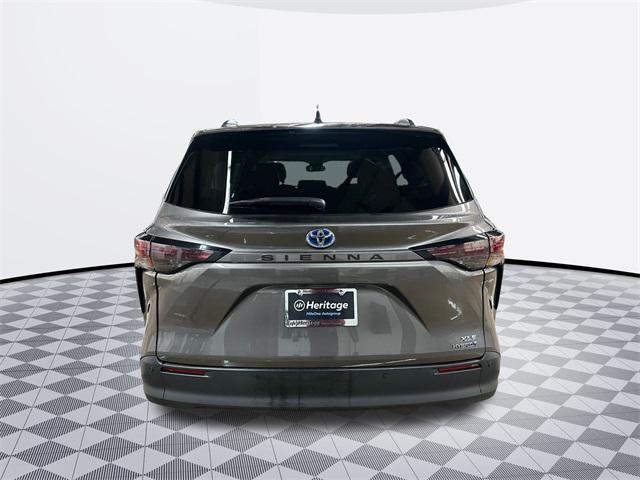 used 2023 Toyota Sienna car, priced at $41,200