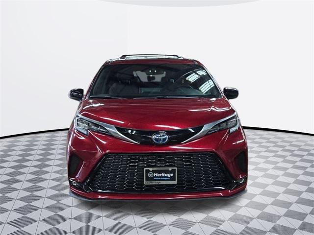 used 2024 Toyota Sienna car, priced at $48,377