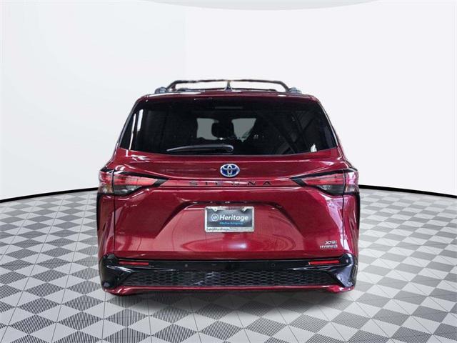 used 2024 Toyota Sienna car, priced at $48,377
