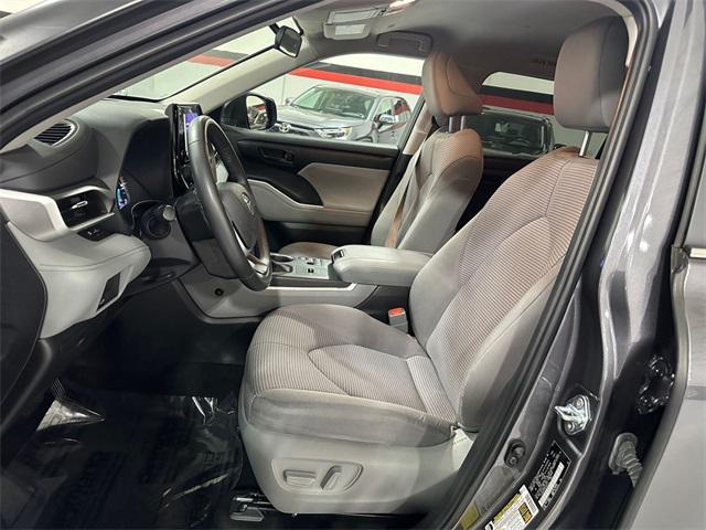 used 2024 Toyota Highlander Hybrid car, priced at $38,577