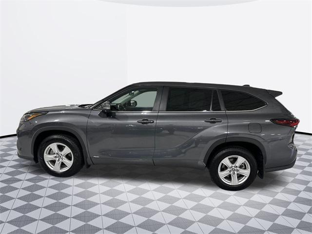 used 2024 Toyota Highlander Hybrid car, priced at $38,577