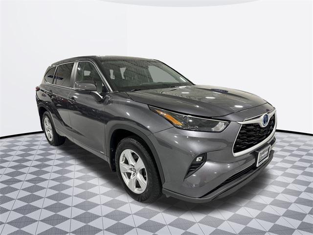 used 2024 Toyota Highlander Hybrid car, priced at $38,577