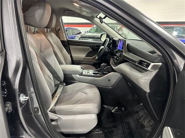 used 2024 Toyota Highlander Hybrid car, priced at $38,577