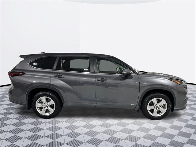 used 2024 Toyota Highlander Hybrid car, priced at $38,577