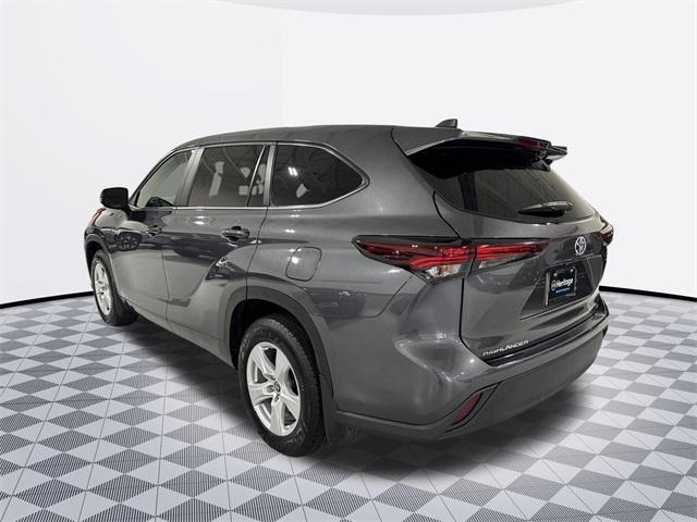 used 2024 Toyota Highlander Hybrid car, priced at $38,577