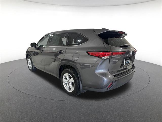 used 2022 Toyota Highlander Hybrid car, priced at $35,400